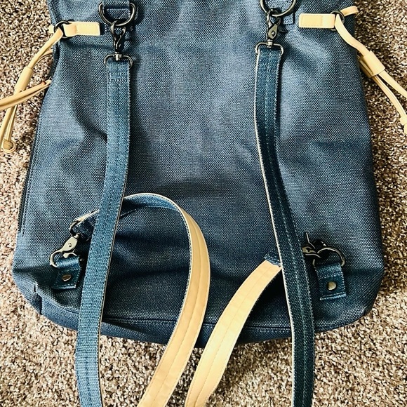 Sherman Tempest Convertible Travel Tote - Picture 12 of 16